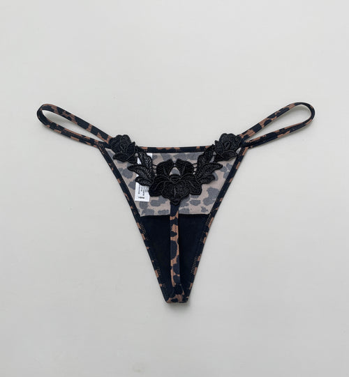 Stella | Tanga de modal con encaje en contraste