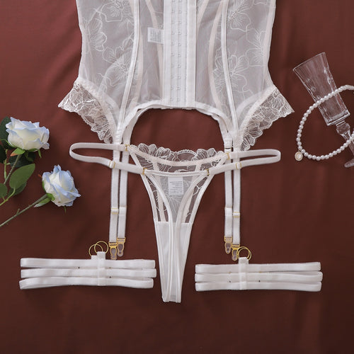 Flat lay view of entire set from the back
